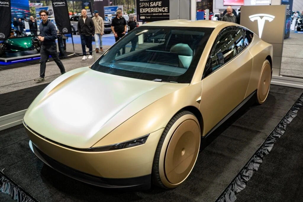 Gary Black Warns Tesla Could Squander Its Autonomy Lead Like It Did With EVs, Calls for $100 Million Cybercab Marketing Spend — ‘The Goal of Advertising Is to…’