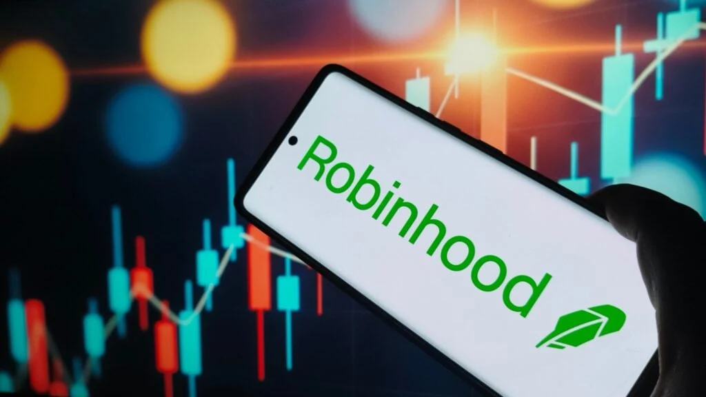 Weekend Round-Up: Robinhood's Tokenization Defense, Lululemon's Stock Plunge and More